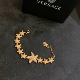 Picture of Versace Bracelet _SKUVersacebracelet12cly4416755